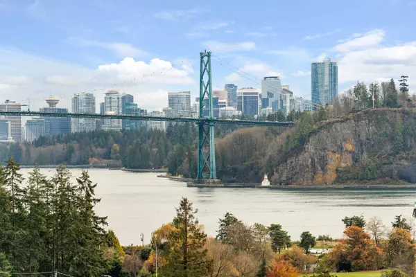 West Vancouver, BC V7T 2N8,555 13th ST #1102