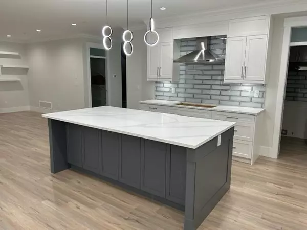 Maple Ridge, BC V2W 0K5,11043 241a ST