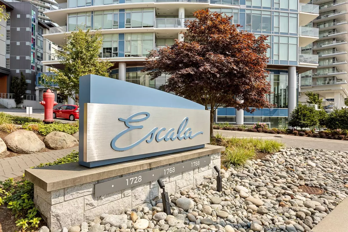 Burnaby, BC V5C 0L5,1788 Gilmore AVE #2103