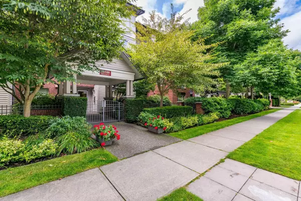 Surrey, BC V4A 9T4,15188 22 AVE #309