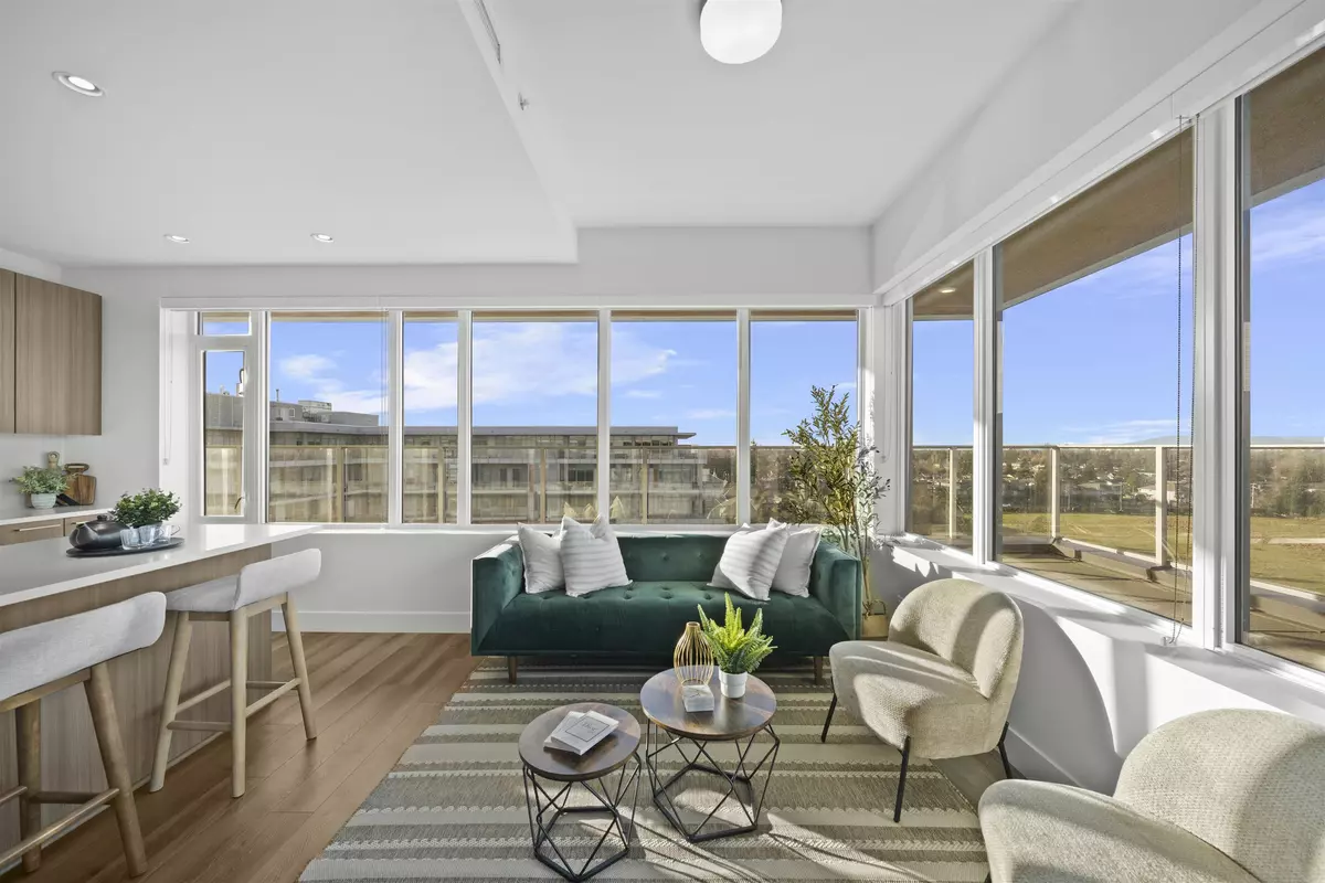 Richmond, BC V6W 0B7,10788 No. 5 RD #903