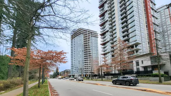 Coquitlam, BC V3B 0N2,3093 Windsor Gate #507