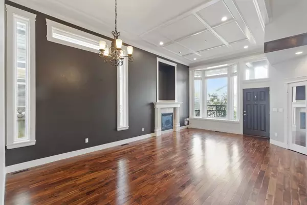 Port Coquitlam, BC V3B 7X1,1250 Yangtze PL