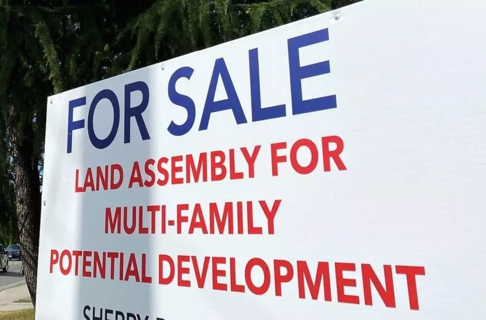 Vancouver, BC V5R 3V9,5150 Killarney ST