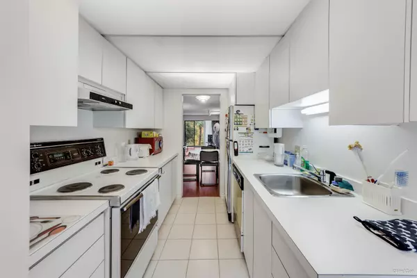 Vancouver, BC V6L 3C1,4115 Vine ST