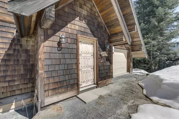 Mission, BC V0M 1A1,20548 Edelweiss DR