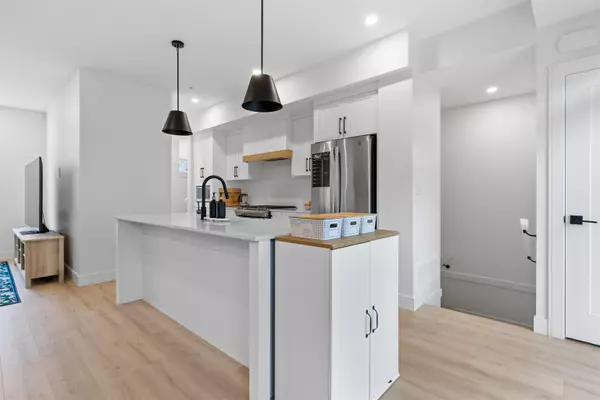 Langley, BC V2Y 3P1,7967 197 ST #80