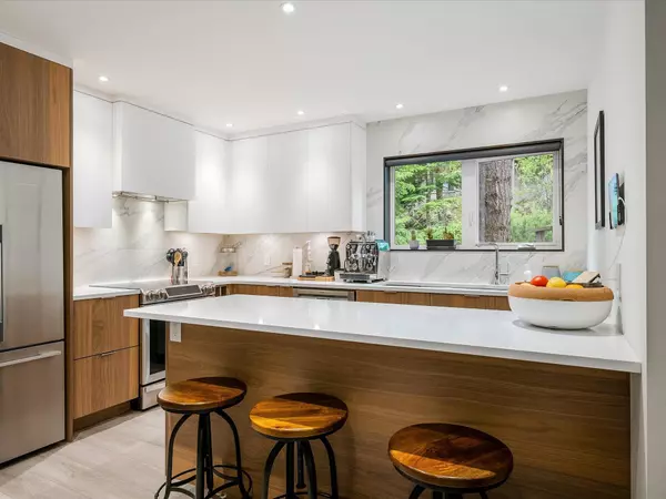 Whistler, BC V8E 0W3,6125 Eagle DR #25