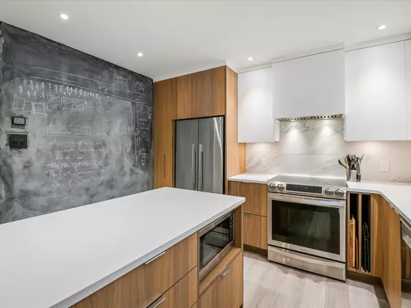 Whistler, BC V8E 0W3,6125 Eagle DR #25