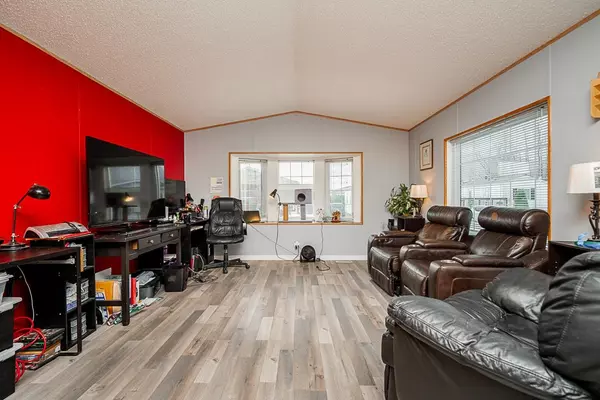 Mission, BC V0M 1B0,41168 Lougheed HWY #89