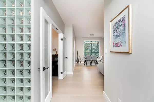 Burnaby, BC V5H 4N1,4603 Hazel ST #505