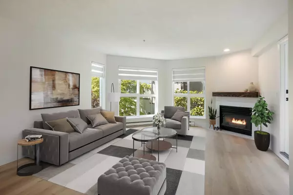 15941 Marine DR #206,  White Rock,  BC V4B 1E9