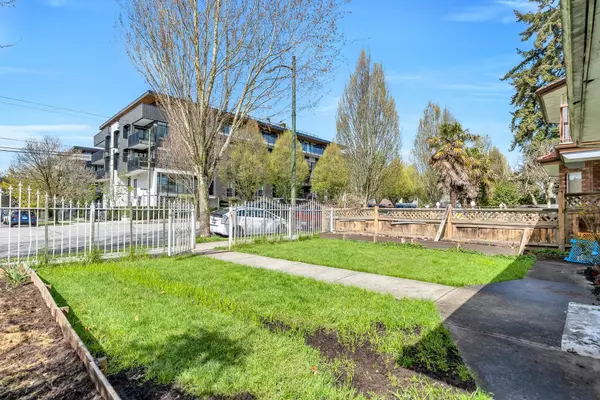 Vancouver, BC V5W 2R3,5092 Main ST