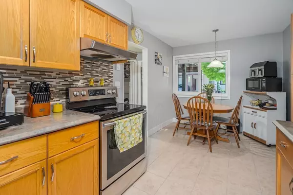 Surrey, BC V3W 7E6,13990 74 AVE #20