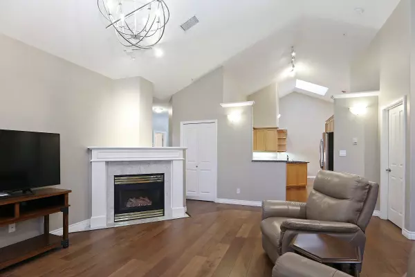 Chilliwack, BC V2P 7Y7,8485 Young RD #1401