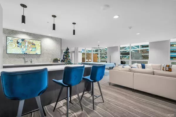 North Vancouver, BC V7L 0B2,118 Carrie Cates CT #808