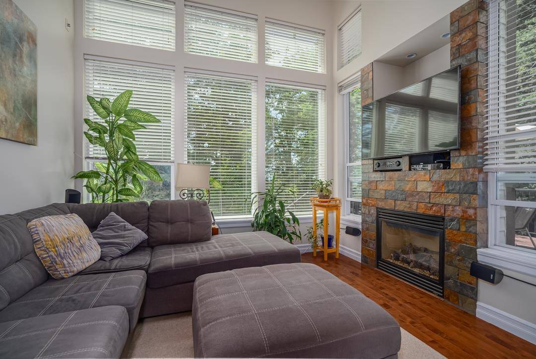 Abbotsford, BC V3G 2E1,35158 Rockwell DR