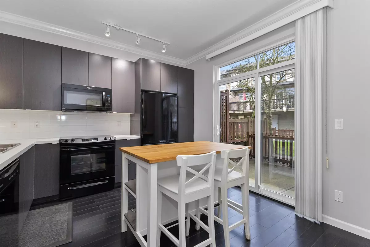 Surrey, BC V4N 6K3,19505 68a AVE #120