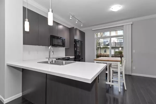 Surrey, BC V4N 6K3,19505 68a AVE #120