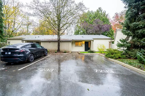 Vancouver, BC V5S 4A1,7233 Celista DR