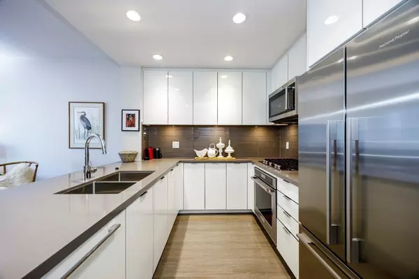 North Vancouver, BC V7M 3G8,255 W 1st ST #426