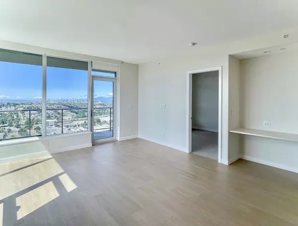 Burnaby, BC V5C 0N7,2186 Gilmore AVE #3607