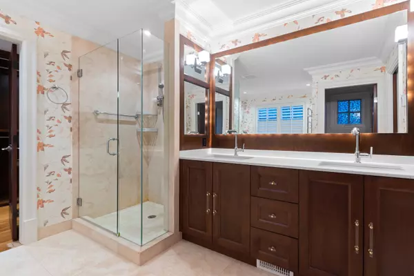 West Vancouver, BC V7S 1S5,920 King Georges WAY