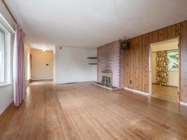 Gibsons, BC V0N 1V9,772 O'shea RD