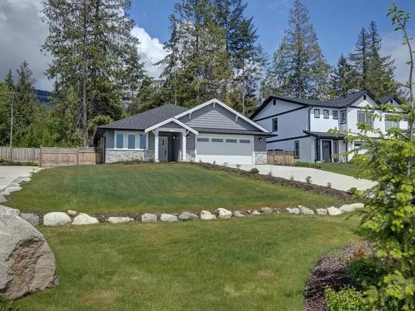 Gibsons, BC V0N 1V7,1084 Celia CRES