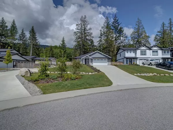 Gibsons, BC V0N 1V7,1084 Celia CRES