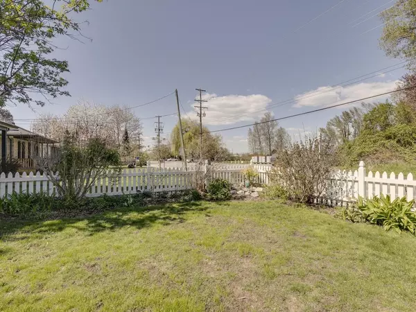 Abbotsford, BC V2S 7Y9,34866 Clayburn RD