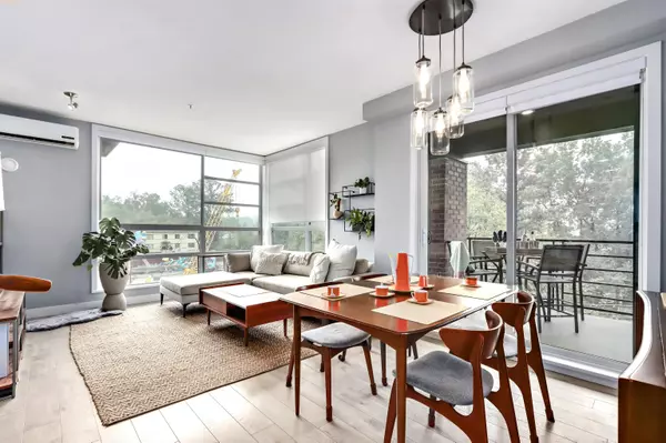 North Vancouver, BC V7M 0E4,723 W 3rd ST #424
