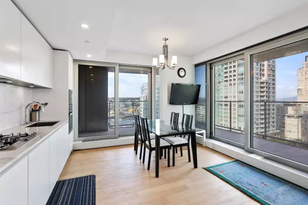 Vancouver, BC V6Z 0G5,1480 Howe ST #1205