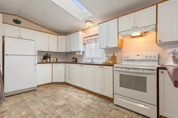 Chilliwack, BC V2R 2T4,7610 Evans RD #6
