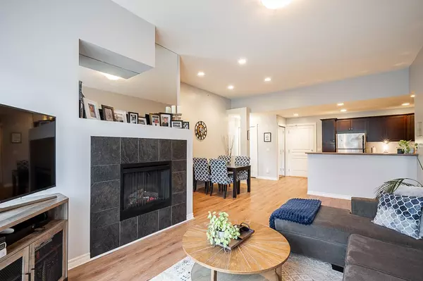 Maple Ridge, BC V2X 6J5,12090 227 ST #405