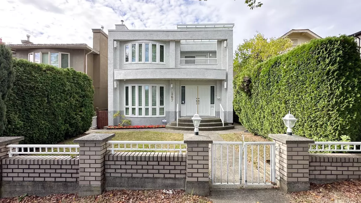 Vancouver, BC V5X 3C3,7567 Ontario ST