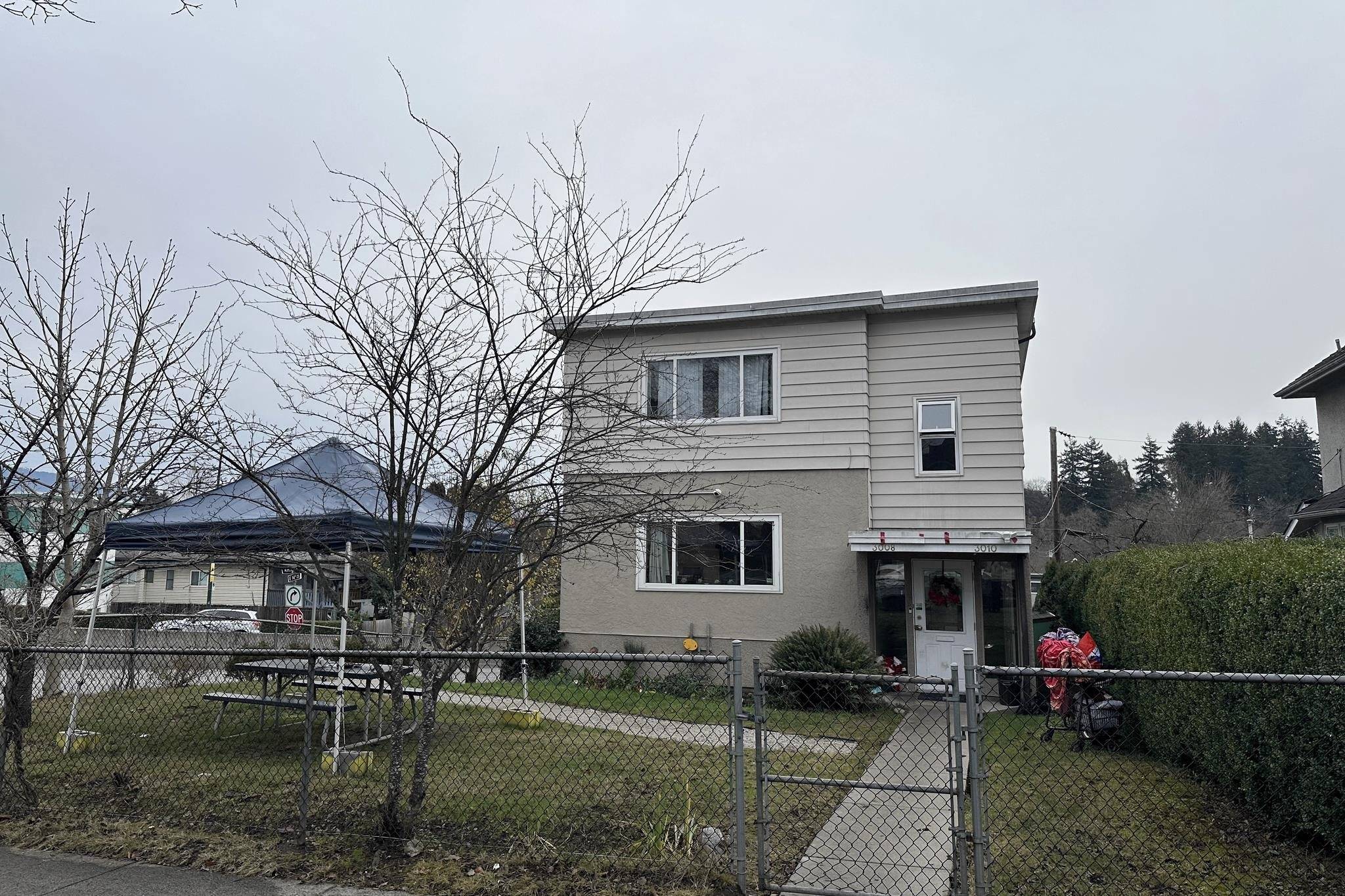 Vancouver, BC V5N 3J1,3008 Clark DR