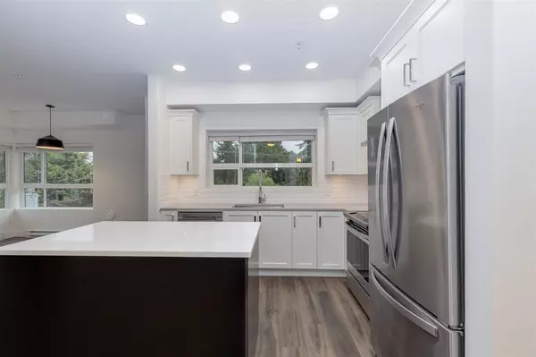 Abbotsford, BC V2S 2L8,33568 George Ferguson WAY #404