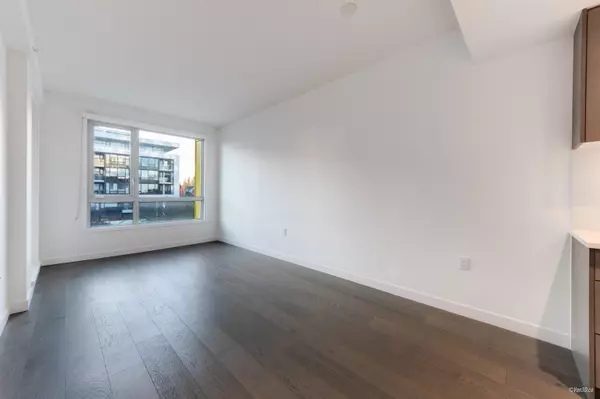 Vancouver, BC V5Z 0K2,6328 Cambie ST #406