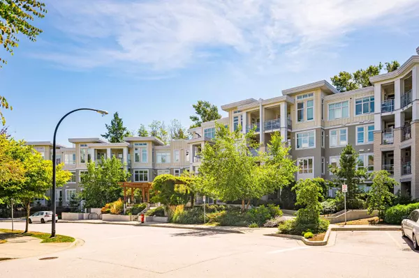 Surrey, BC V3Z 1H3,15436 31 AVE #211