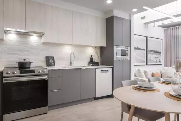 Tsawwassen, BC V4M 0G5,2431 Rabbit DR #417