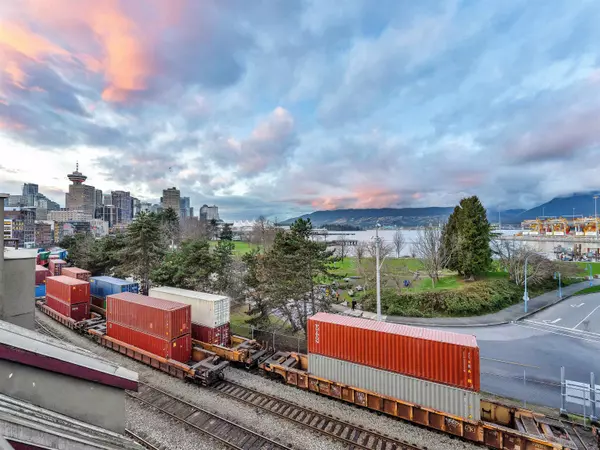 Vancouver, BC V6A 1B8,135 Alexander ST