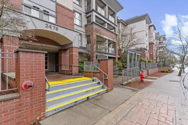 Port Coquitlam, BC V3C 0A1,2478 Shaughnessy ST #212