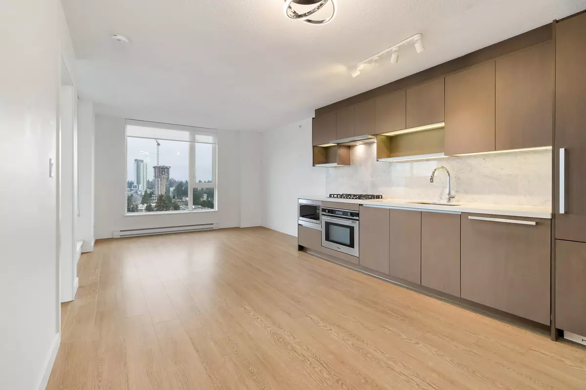 Surrey, BC V3T 0L5,13696 100 AVE #1909