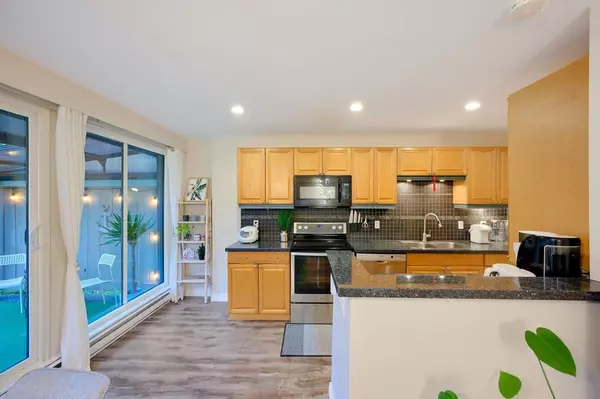 Richmond, BC V7E 1V3,10200 4th AVE #74