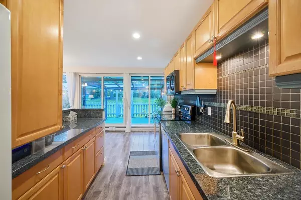 Richmond, BC V7E 1V3,10200 4th AVE #74