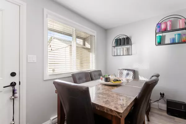 Chilliwack, BC V2P 3C3,45927 Lewis AVE #15