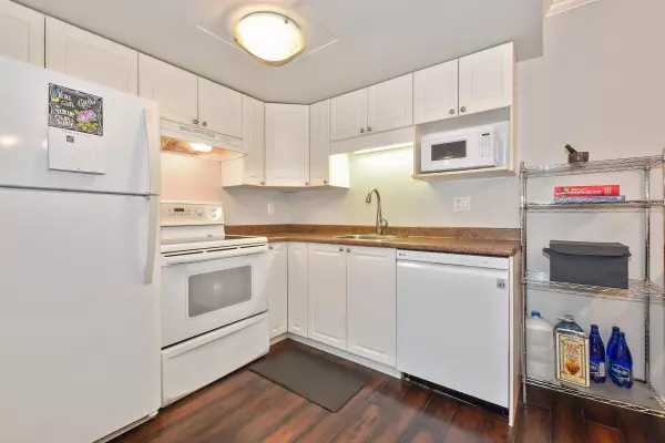 Abbotsford, BC V3G 2E7,34909 Old Yale RD #1220