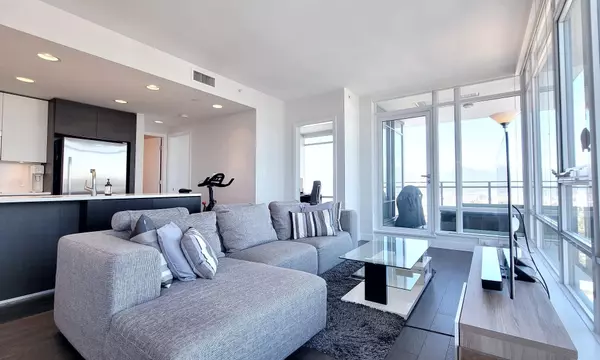 Burnaby, BC V5C 0H8,2008 Rosser AVE #4103