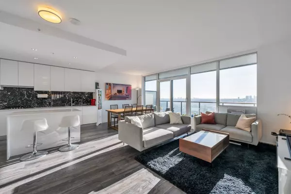 1955 Alpha WAY #5103,  Burnaby,  BC V5C 0K6